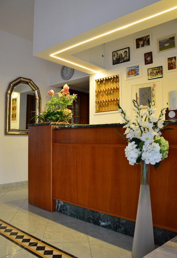 Hotel Luana Rimini Extérieur photo