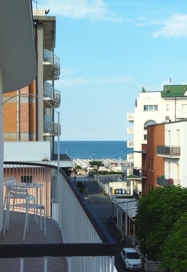 Hotel Luana Rimini Extérieur photo
